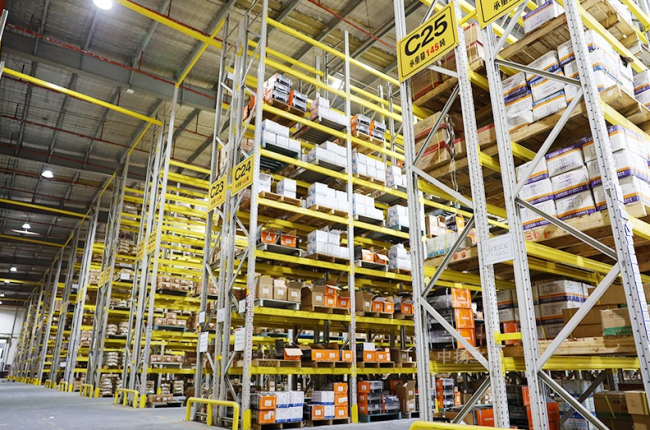 重力式貨架設計的三種標準